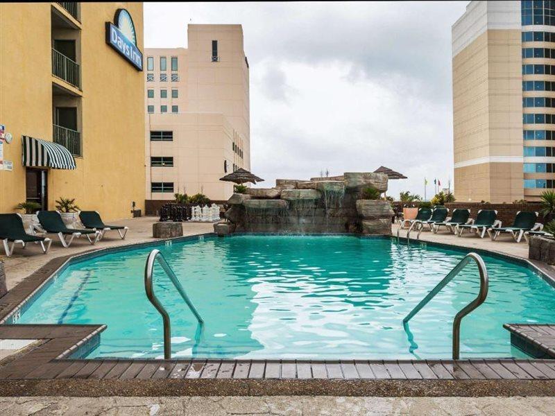 Days Inn By Wyndham Virginia Beach At The Beach Eksteriør bilde